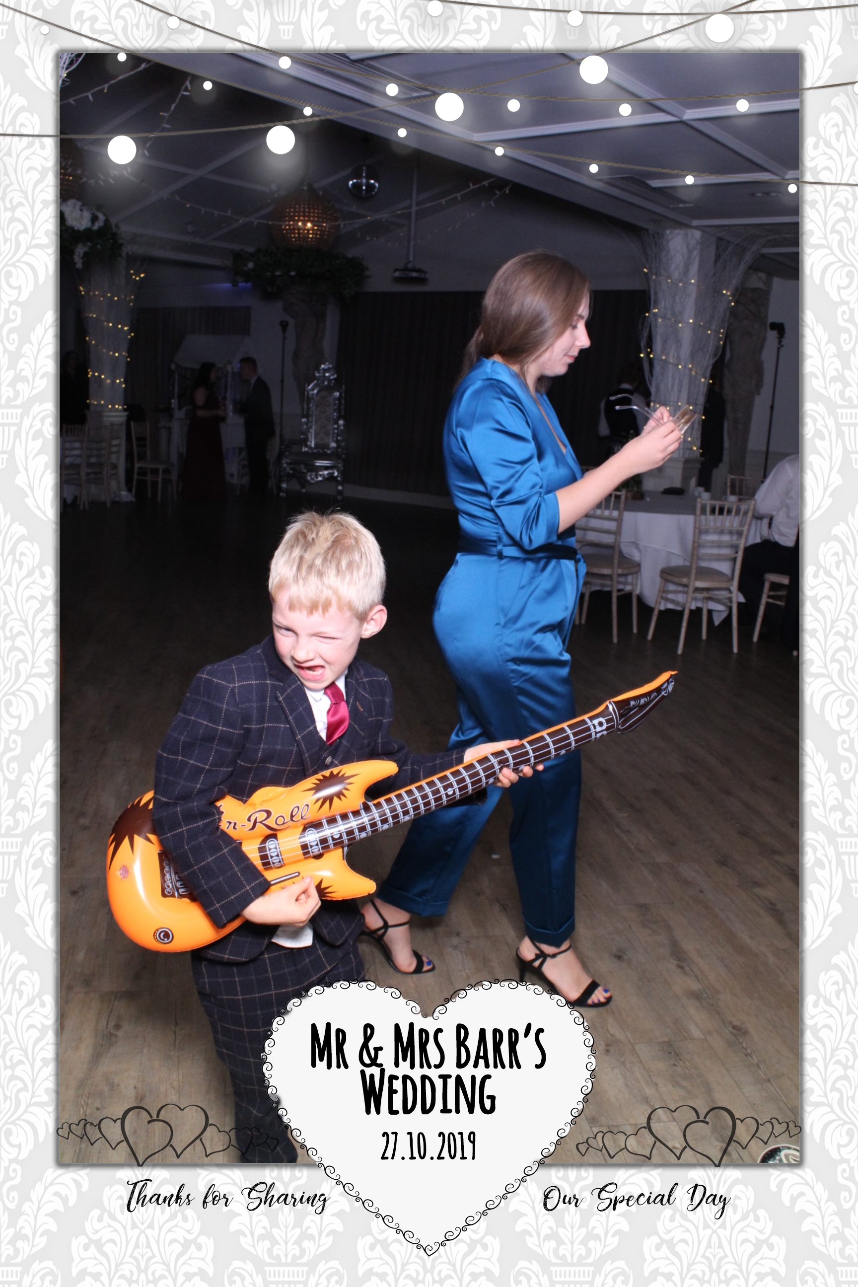 Mr & Mrs Barr's Wedding | View more photos from the event at images.mobile-photo-booth.com/u/MobilePhotoBoothUK/Mr-Mrs-Barrs-Wedding